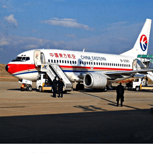 阿拉善左旗巴彦浩特机场快运航空快运业稳步发展的原因是什么？